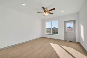 270 Boatright Blvd, Jarrell, TX 76537 - Photo 24