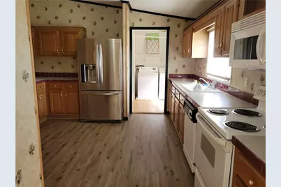 517 Olivia Court, Hutto, TX 78634 - Photo 10
