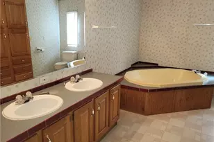 517 Olivia Ct, Hutto, TX 78634 - Photo 4
