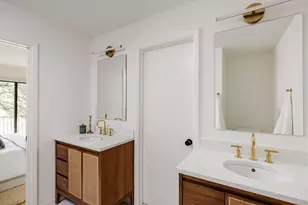 2305 Trail Of Madrones, Austin, TX 78746 - Photo 20