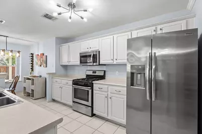 1512 Dillon Lake Bend, Leander, TX 78641 - Photo 8