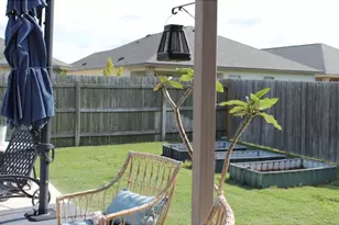 188 Beth Ann Loop Loop, Taylor, TX 76574 - Photo 10