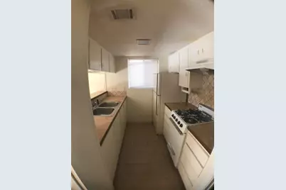 2610 Salado Street Street #209, Austin, TX 78705 - Photo 2