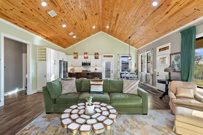 2025 Cripple Creek Stage Road, Dripping Springs, TX 78620 - Photo 28