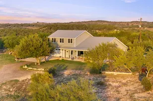2025 Cripple Creek Stage Rd, Dripping Springs, TX 78620 - Photo 10