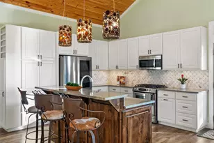 2025 Cripple Creek Stage Rd, Dripping Springs, TX 78620 - Photo 12