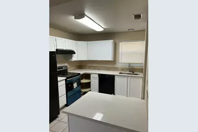 2212 Katy Lane #D, Georgetown, TX 78626 - Photo 2