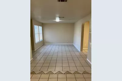 2212 Katy Lane #D, Georgetown, TX 78626 - Photo 4