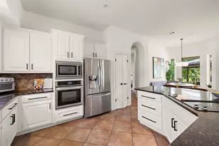 9608 Streamside Dr, Austin, TX 78736 - Photo 18