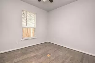 704 Bonnet Blvd, Georgetown, TX 78628 - Photo 6