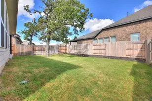 704 Bonnet Blvd, Georgetown, TX 78628 - Photo 30