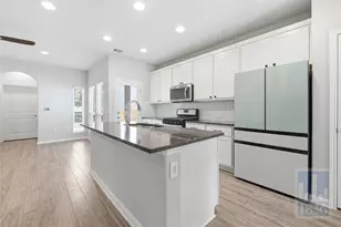 5916 Corrine Ln, Austin, TX 78747 - Photo 10