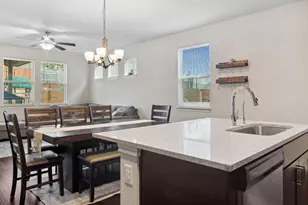 442 Thornless Cir, Buda, TX 78610 - Photo 8