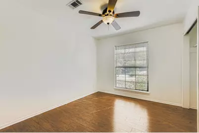 5702 Fairlane Drive, Austin, TX 78757 - Photo 14