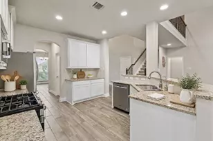 180 Santa Maria St, Georgetown, TX 78628 - Photo 12