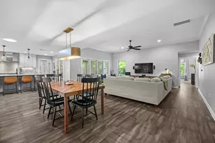 3006 Stardust Dr, Austin, TX 78757 - Photo 6