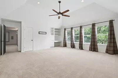 124 Hazeltine Drive, Georgetown, TX 78628 - Photo 22