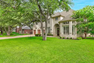124 Hazeltine Dr, Georgetown, TX 78628 - Photo 2