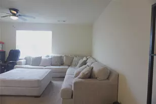 14300 Prairie Sod Ln, Elgin, TX 78621 - Photo 18
