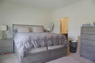 14300 Prairie Sod Ln, Elgin, TX 78621 - Photo 8