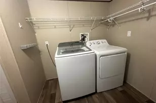 717 East Lafayette St, La Grange, TX 78945 - Photo 14