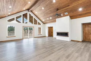 288 Nott Branch Rd, Harper, TX 78631 - Photo 4