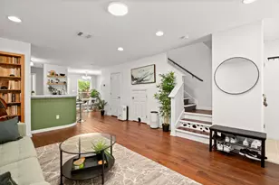 6900 E Riverside Dr, Austin, TX 78741 - Photo 4