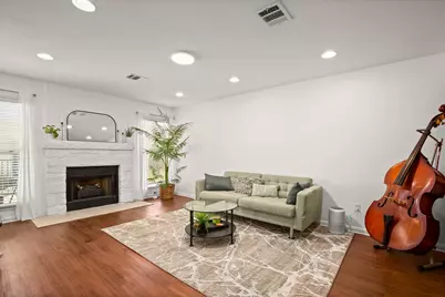 6900 E Riverside Drive #17, Austin, TX 78741 - Photo 6