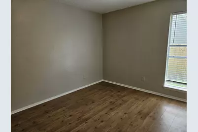 805 Lexington Road #B, Elgin, TX 78621 - Photo 4
