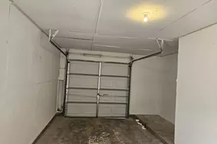 805 Lexington Rd, Elgin, TX 78621 - Photo 10