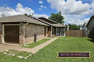 805 Lexington Rd, Elgin, TX 78621 - Photo 1