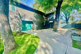 608 Franklin Blvd, Austin, TX 78751 - Photo 2