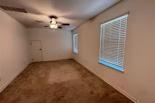 562 Papaya Dr, Buda, TX 78610 - Photo 24