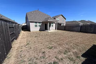 562 Papaya Dr, Buda, TX 78610 - Photo 20