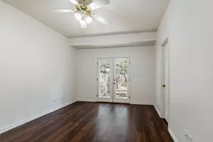 8708 Weiser Dr, Austin, TX 78729 - Photo 14