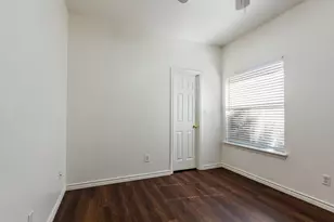 8708 Weiser Dr, Austin, TX 78729 - Photo 24