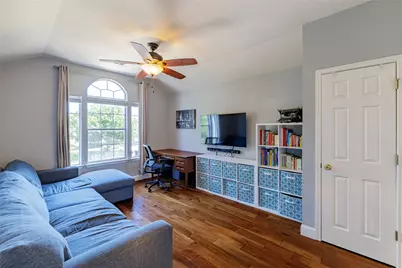 204 Precipice Way, Georgetown, TX 78626 - Photo 10