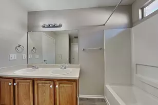 12529 Sky Harbor Dr, Del Valle, TX 78617 - Photo 10