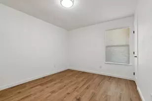1900 Rampart Cir, Austin, TX 78727 - Photo 8