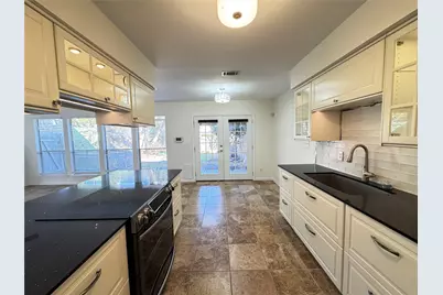 221 Stowaway Cove #A, Lakeway, TX 78734 - Photo 8