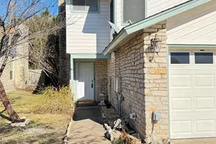 221 Stowaway Cove, Lakeway, TX 78734 - Photo 2