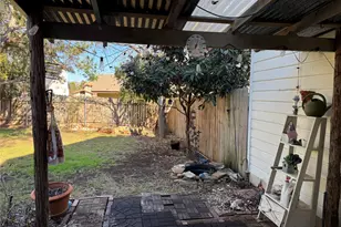 221 Stowaway Cove, Lakeway, TX 78734 - Photo 12