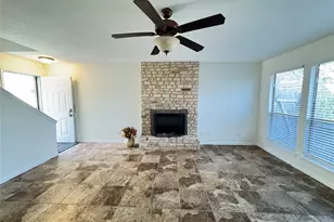 221 Stowaway Cove, Lakeway, TX 78734 - Photo 4