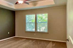 411 Kickapoo Creek Ln, Georgetown, TX 78633 - Photo 10