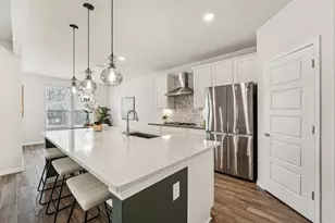 180 Pecos St, Cedar Creek, TX 78612 - Photo 12