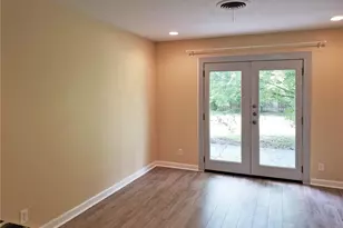 6805 Deborah Dr, Austin, TX 78752 - Photo 4