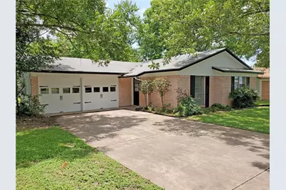6805 Deborah Drive, Austin, TX 78752 - Photo 2