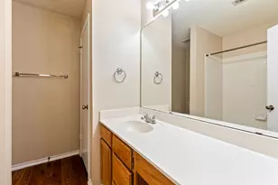1236 Hughmont Dr, Pflugerville, TX 78660 - Photo 8