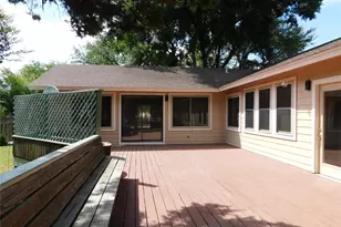 1006 Porpoise St, Lakeway, TX 78734 - Photo 10