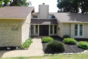 1006 Porpoise St, Lakeway, TX 78734 - Photo 2